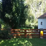 Ferienhaus Saint-sauveur Hideaway