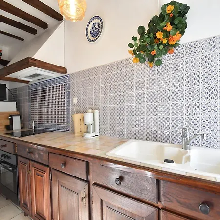 Saint-sauveur Hideaway Ferienhaus